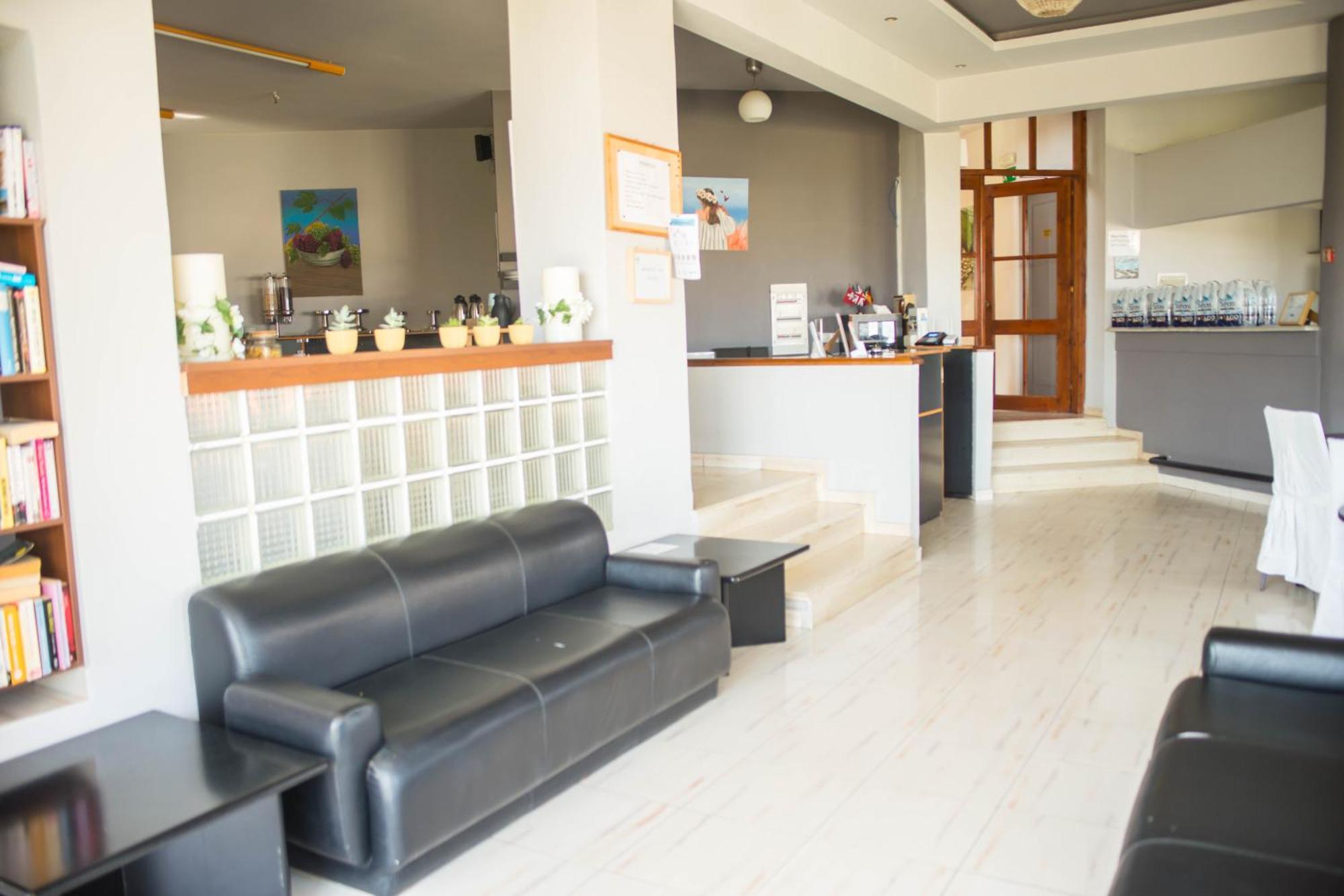 Nereides Hotel Kolimvárion Eksteriør billede