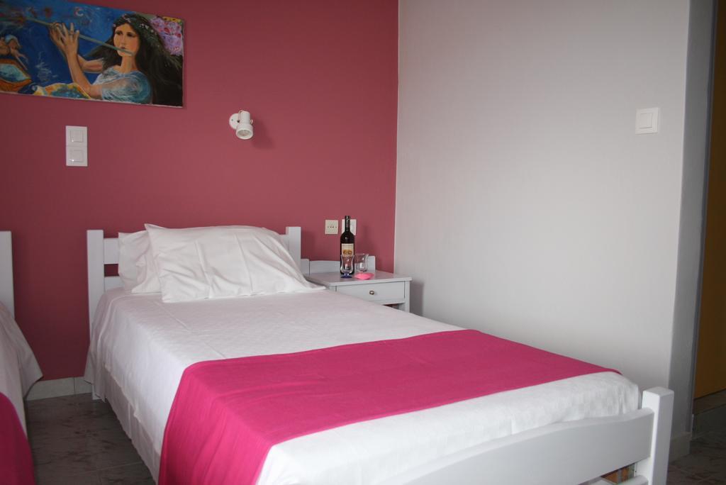 Nereides Hotel Kolimvárion Eksteriør billede